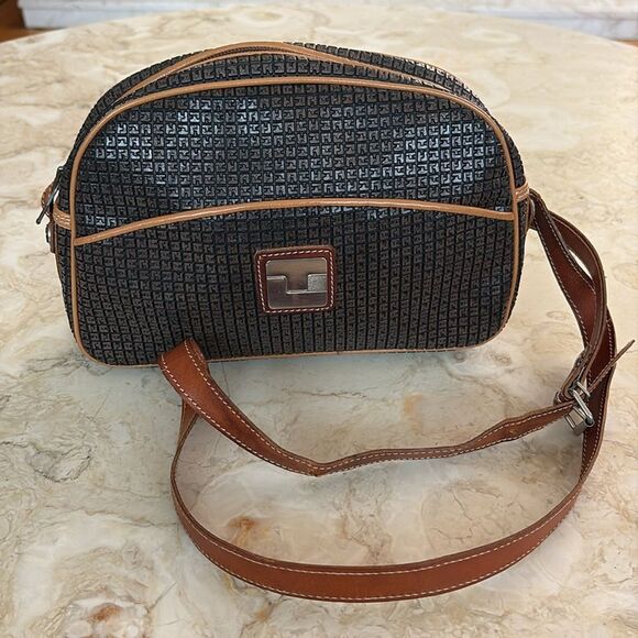 Ted Lapidus Rare Vintage Monogram Leather Shoulder Bag - Picture 4 of 15